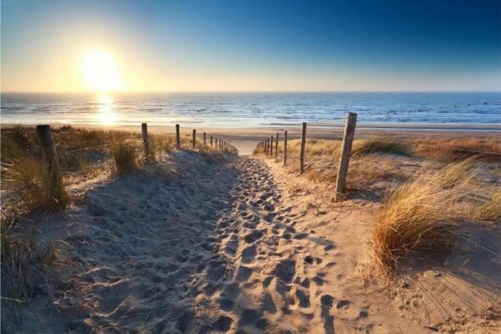 Beachtime Close To The Beach, City Centre Zandvoort Exterior photo